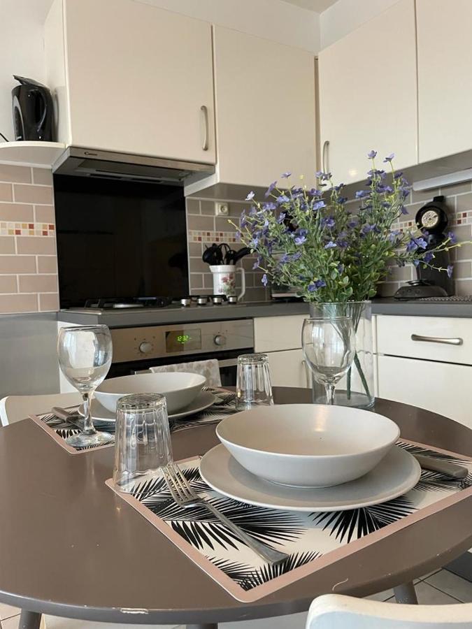 Apartamento Le Tranquille - Calme - Parking Prive Ambilly Exterior foto